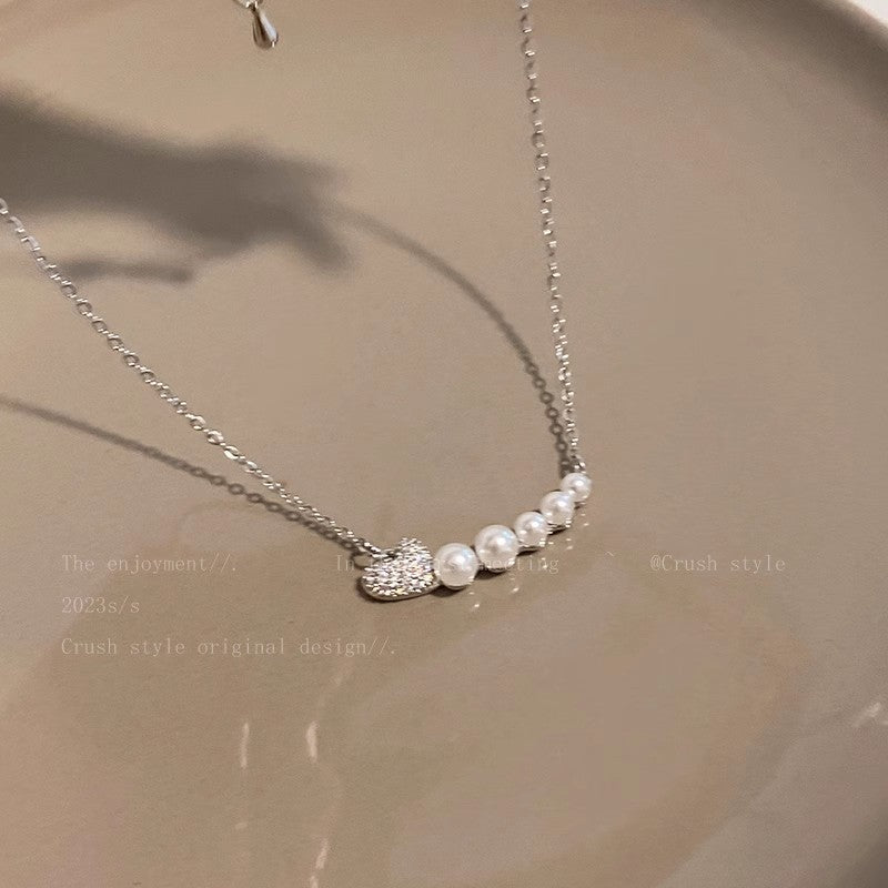 Light Luxury Clavicle Pearl Necklace