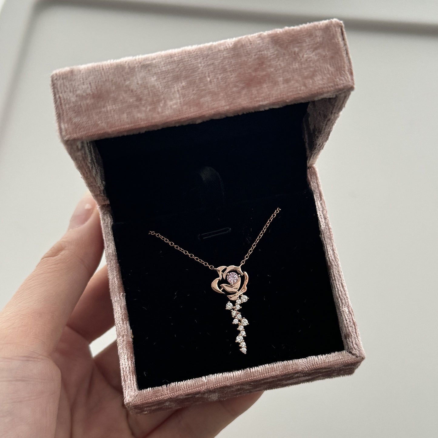 Popular S925 Sterling Silver Necklace Women's Hollow Rose Exquisite